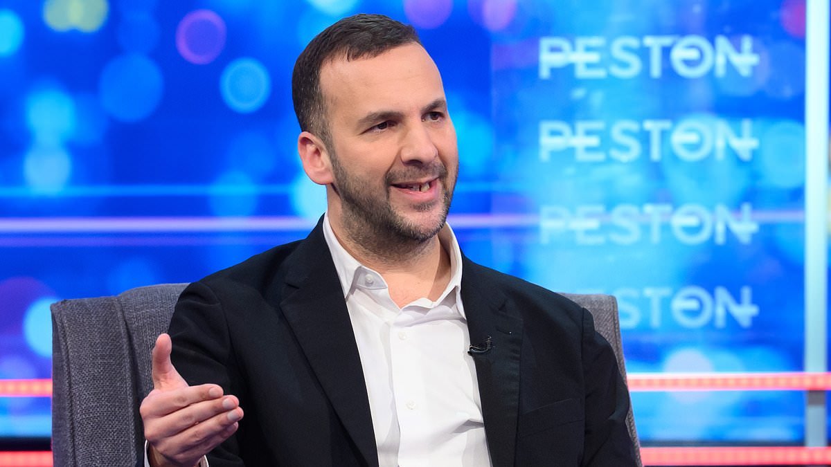 Green leader Zack Polanski says taxpayers should write off student loan debts worth billions and pay teenagers to attend university again