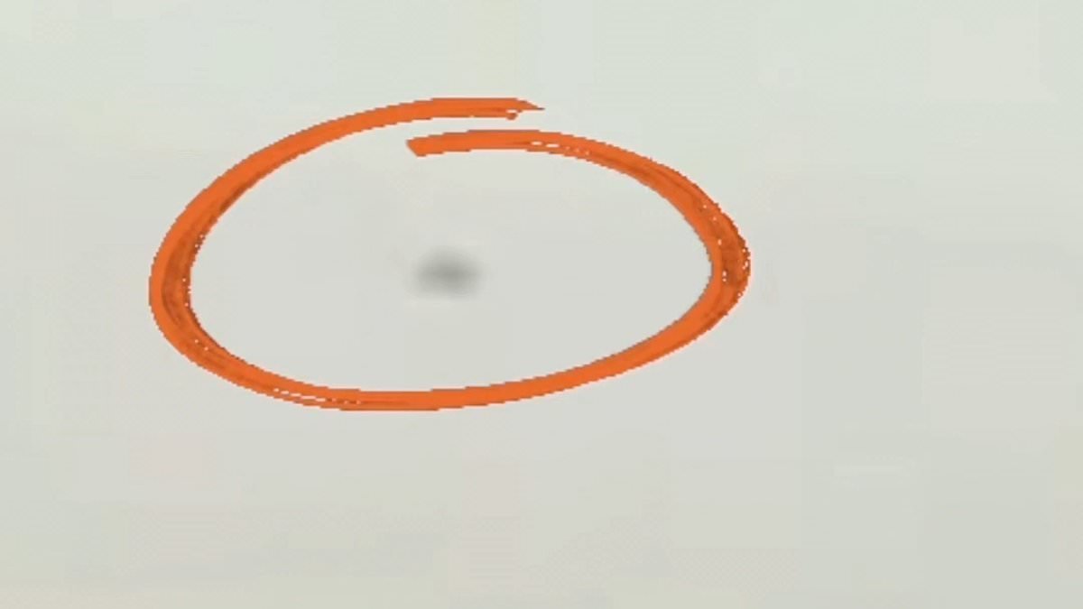 Eyewitness video of mysterious craft hovering over El Paso upends Trump administration 'party balloon' claims